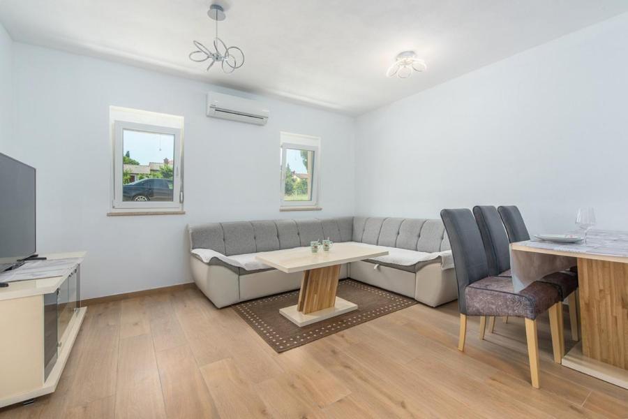 Irma Apartment ダイラ エクステリア 写真